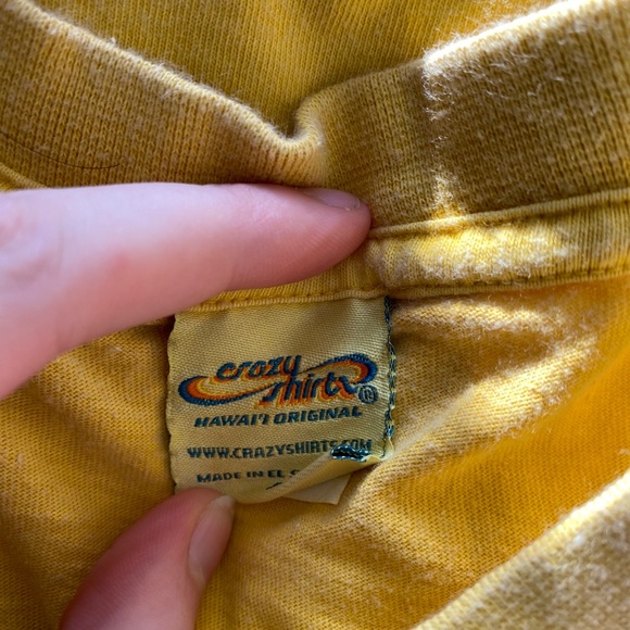 Yellow Hawaiian graphic tee - Picture 2 of 4